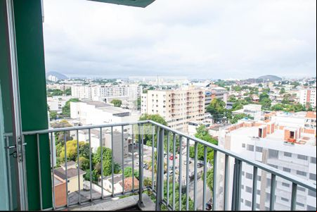 Varanda de apartamento para alugar com 1 quarto, 60m² em Taquara, Rio de Janeiro