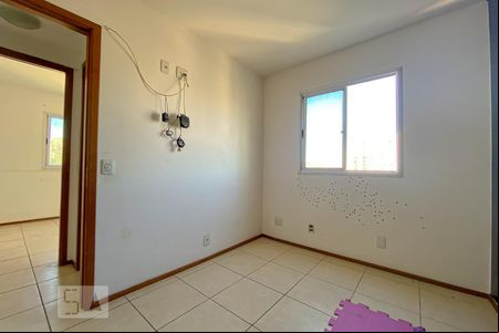 Quarto 1 de apartamento para alugar com 2 quartos, 58m² em Irajá, Rio de Janeiro