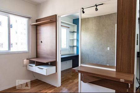 Sala de apartamento para alugar com 2 quartos, 33m² em Cambuci, São Paulo