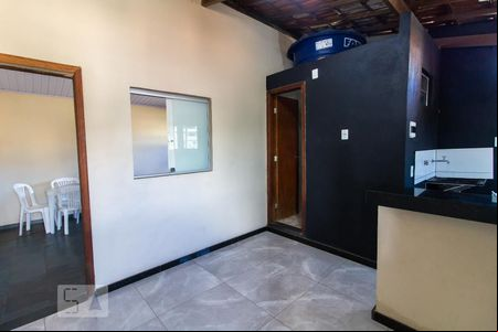 Sala de kitnet/studio à venda com 1 quarto, 40m² em Santa Cruz, Belo Horizonte