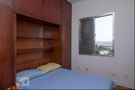 Quarto 1 de apartamento para alugar com 2 quartos, 72m² em Bom Retiro, São Paulo