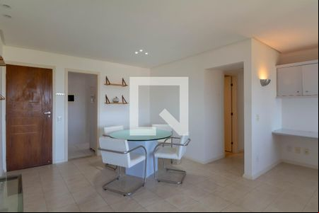 Sala de apartamento para alugar com 2 quartos, 96m² em Armação, Salvador