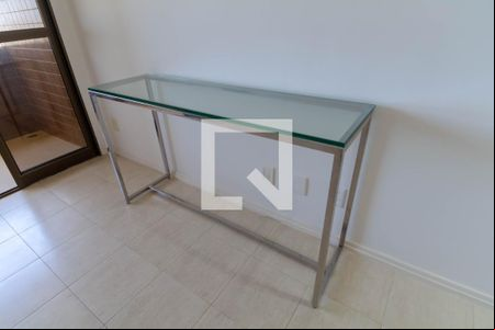 Sala de apartamento para alugar com 2 quartos, 96m² em Armação, Salvador