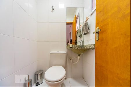 Lavabo de casa de condomínio à venda com 3 quartos, 140m² em Vila Curuçá, Santo André