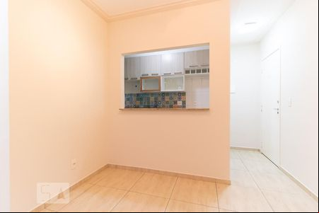 Sala de apartamento para alugar com 2 quartos, 54m² em Vila Liviero, São Paulo