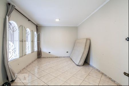 Sala de casa à venda com 3 quartos, 270m² em Vila Eldizia, Santo André