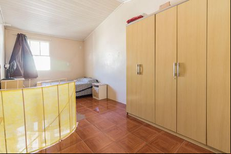 Dormitório de casa de condomínio para alugar com 1 quarto, 52m² em Nonoai, Porto Alegre