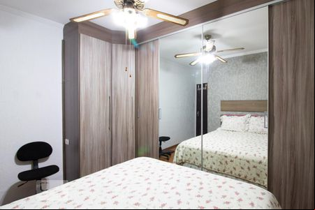 Quarto 1 de casa para alugar com 2 quartos, 126m² em Jardim Monte Carmelo, Guarulhos