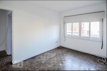 Sala de apartamento para alugar com 2 quartos, 78m² em Azenha, Porto Alegre