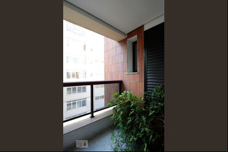 Varanda de apartamento para alugar com 1 quarto, 40m² em Higienópolis, São Paulo