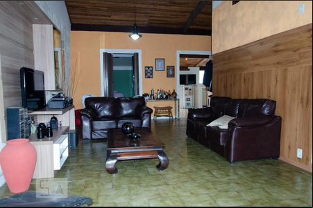 Casa para alugar com 325m², 4 quartos e 3 vagasSala casa 2