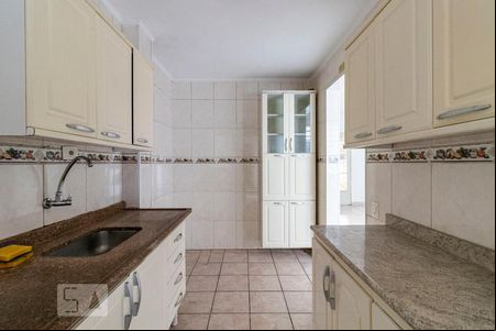Cozinha de casa de condomínio para alugar com 2 quartos, 150m² em Ipiranga, São Paulo