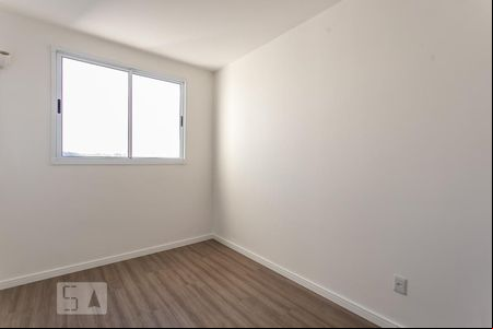 Quarto 1 de apartamento para alugar com 2 quartos, 47m² em Protásio Alves, Porto Alegre