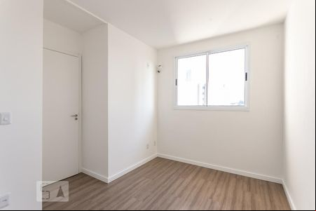 Quarto 1 de apartamento para alugar com 2 quartos, 47m² em Protásio Alves, Porto Alegre