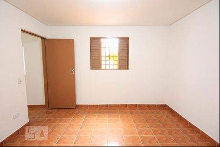 Quarto de casa para alugar com 1 quarto, 50m² em Vila Santa Catarina, São Paulo