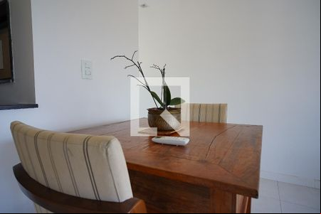 Sala de kitnet/studio para alugar com 1 quarto, 47m² em Petrópolis, Porto Alegre