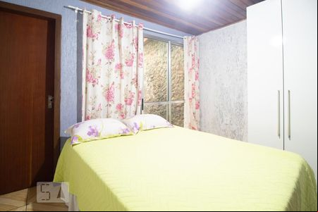 Suíte 1 de casa à venda com 3 quartos, 100m² em o das Pedras, Porto Alegre
