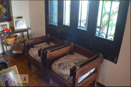 Entre sala de casa de condomínio para alugar com 3 quartos, 250m² em Pituaçu, Salvador