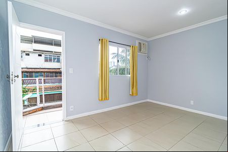 Quarto 1 - Suíte de casa de condomínio para alugar com 4 quartos, 208m² em Jacarepaguá, Rio de Janeiro