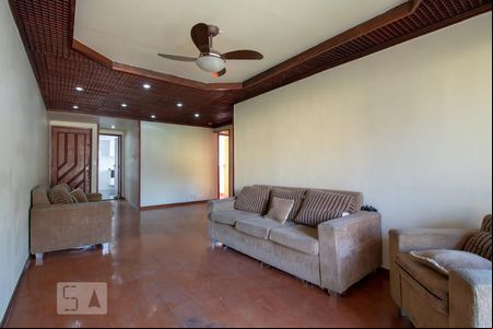 Sala de apartamento para alugar com 4 quartos, 125m² em Penha Circular, Rio de Janeiro
