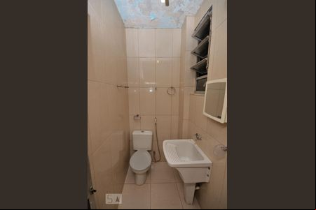 Banheiro Social de kitnet/studio à venda com 1 quarto, 15m² em Gamboa, Rio de Janeiro