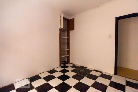 quarto 1 de casa para alugar com 2 quartos, 88m² em Auxiliadora, Porto Alegre