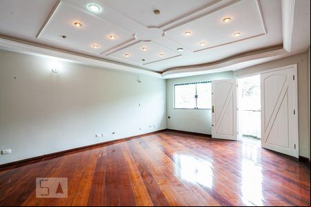 Sala de casa para alugar com 3 quartos, 240m² em Jardim Las Vegas, Santo André
