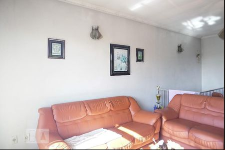 Casa 1 - Sala de casa à venda com 5 quartos, 250m² em Jardim Eliane, São Paulo