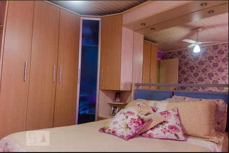 Quarto Suíte de casa para alugar com 2 quartos, 312m² em São José, Canoas