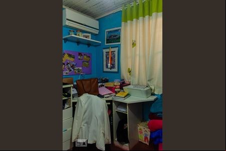 Quarto 2 de casa para alugar com 2 quartos, 312m² em São José, Canoas