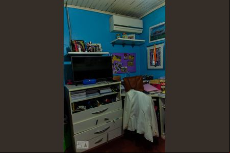 Quarto 2 de casa para alugar com 2 quartos, 312m² em São José, Canoas