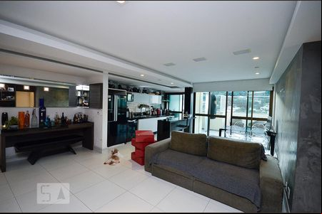 Sala de apartamento para alugar com 2 quartos, 160m² em São Francisco, Niterói