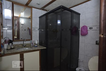 Banheiro de casa para alugar com 2 quartos, 225m² em Tanque, Rio de Janeiro