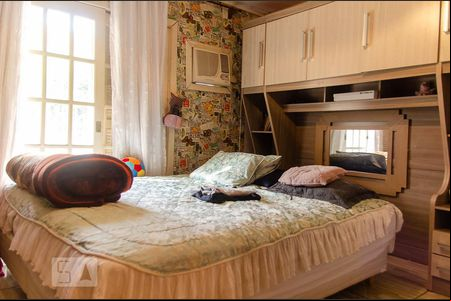 Quarto 1 de casa para alugar com 2 quartos, 312m² em São José, Canoas