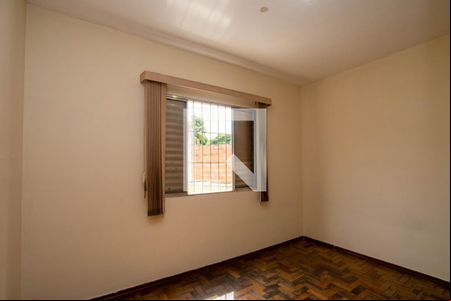 Quarto de casa para alugar com 3 quartos, 241m² em Vila Leonor, Guarulhos