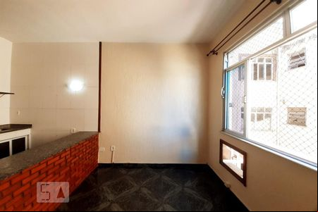 Sala/Quarto de kitnet/studio à venda com 1 quarto, 25m² em Piedade, Rio de Janeiro