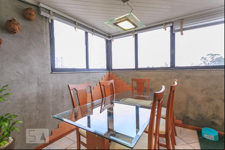 varanda de apartamento para alugar com 2 quartos, 77m² em Cristo Redentor, Porto Alegre