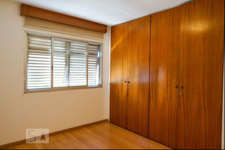 Suíte de apartamento para alugar com 2 quartos, 90m² em Perdizes, São Paulo