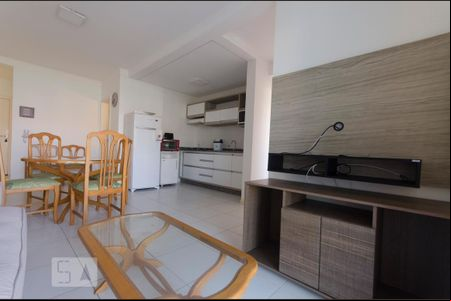 Sala de apartamento para alugar com 2 quartos, 80m² em Ingleses do Rio Vermelho, Florianópolis