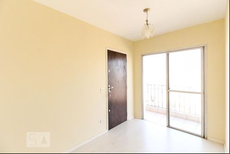 Sala de apartamento para alugar com 2 quartos, 62m² em Vila Diva (zona Norte), São Paulo
