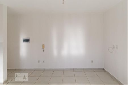 Sala de apartamento para alugar com 1 quarto, 41m² em Centro, Ribeirão Preto