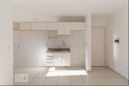 Sala de apartamento para alugar com 1 quarto, 41m² em Centro, Ribeirão Preto
