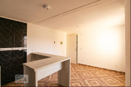 Sala/Cozinha de apartamento à venda com 2 quartos, 50m² em Vila Nova, Porto Alegre