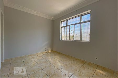 Sala de apartamento para alugar com 2 quartos, 80m² em Penha, Rio de Janeiro
