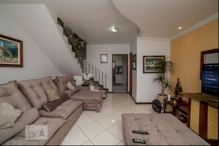 Sala de casa para alugar com 3 quartos, 98m² em São João Batista, Belo Horizonte
