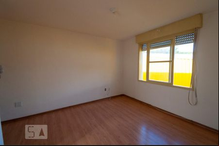 Sala de apartamento para alugar com 3 quartos, 72m² em Glória, Porto Alegre