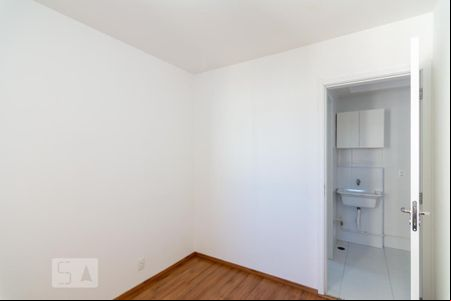Quarto 1 de apartamento para alugar com 2 quartos, 35m² em Parque São Vicente, Santo André