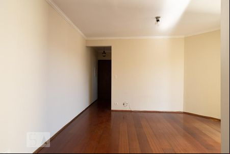 Sala de apartamento para alugar com 2 quartos, 66m² em Vila Mangalot, São Paulo