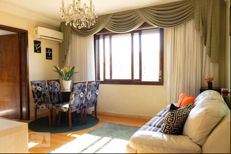 Sala de apartamento à venda com 1 quarto, 49m² em Farroupilha, Porto Alegre