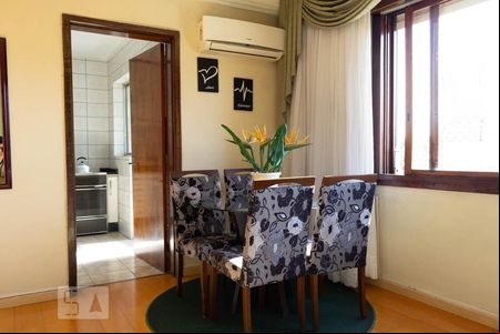 Sala de apartamento à venda com 1 quarto, 49m² em Farroupilha, Porto Alegre